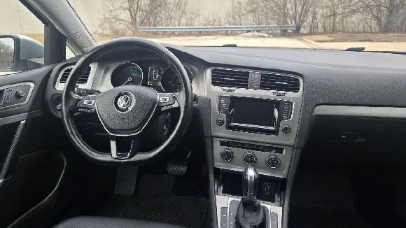 VOLKSWAGEN GOLF WAGON FOR SALE