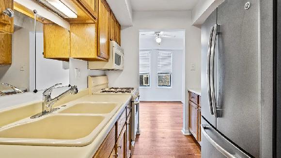 ASAP APARTMENT FOR RENT IN WOODRIDGE, IL