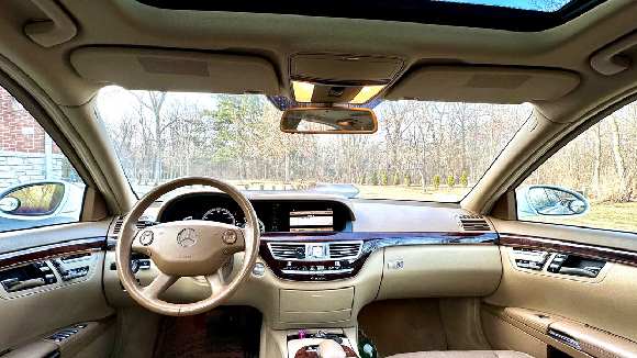 PRODAJEM MERCEDES-BENZ S550