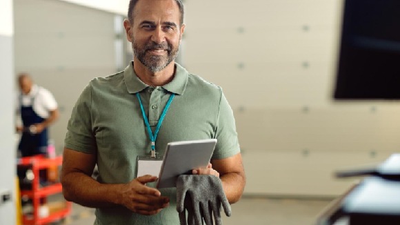 SHOP MANAGER TRAZI POSAO