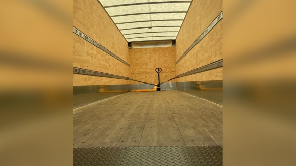 2022 FRT BOX TRUCK PRODAJA $500/WEEK!