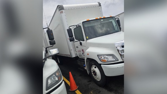 BOX TRUCK FOR SALE