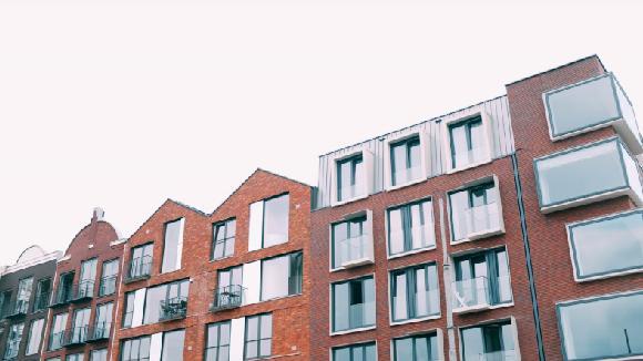 CONDO FOR RENT IN WESTMONT