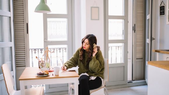 IZDAJE SE DVOSOBAN STAN NA 2. SPRATU STAMBENE ZGRADE