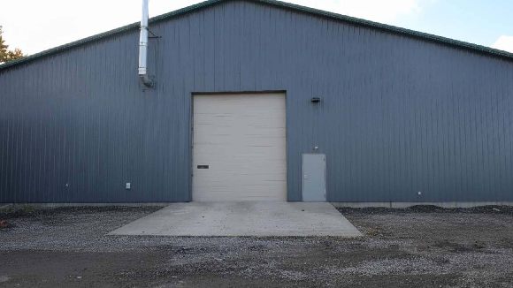 NA PRODAJU ILI ZAKUP – POSLOVNI OBJEKAT + PARKING