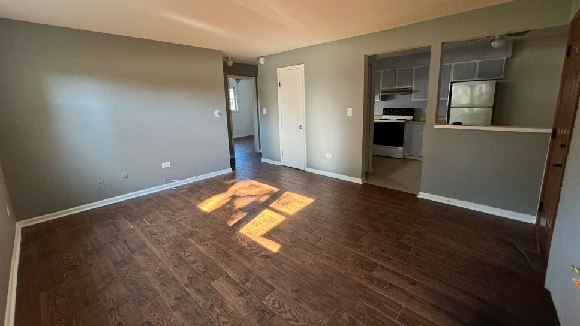 IZDAJEM DVOSOBAN STAN U COUNTRYSIDE-U, IL