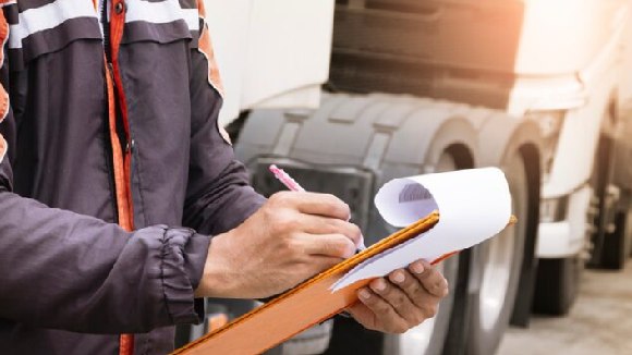 ZAPOSLJAVAMO – RAD IZ KANCELARIJE