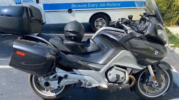 NA PRODAJU MOTOR MARKE BMW R1200 RT 2011