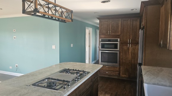 APARTMENT FOR RENT IN CLARENDON HILLS, IL