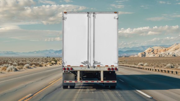 2022 FRT BOX TRUCK – SAMO $400/WEEK
