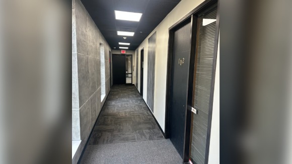 TWO PROFESSIONAL OFFICE SPACES AVAILABLE FOR RENT IN COUNTRYSIDE, IL