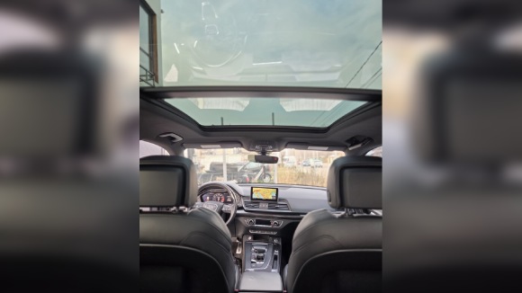 NA PRODAJU AUTOMOBIL MARKE AUDI SQ5