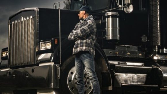 TRAZIMO OWNER OPERATORE I COMPANY VOZACE ZA BOX TRUCK VOZILA