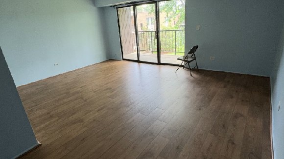 IZDAJE SE JEDNOSOBAN STAN U WESTMONTU, IL
