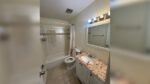 IZDAJE SE TOWNHOUSE SA OGRADJENIM DVORISTEM U DOWNERS GROVE-U, IL
