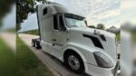 NA PRODAJU KAMION MARKE VOLVO VNL 670